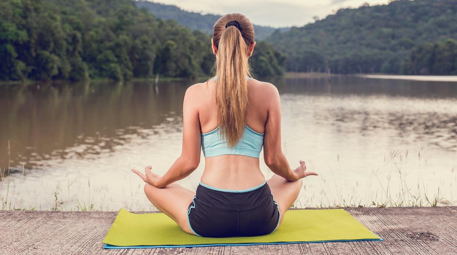 Jóga és meditáció a kortizol szint csökkentésére